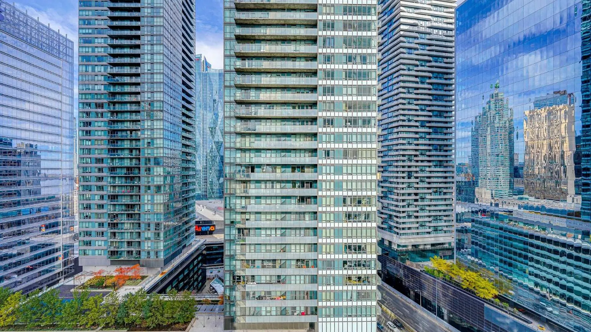 アパート Best Downtown Toronto View!